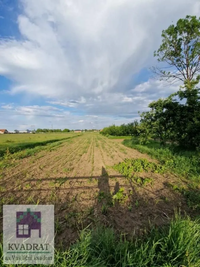 Prodaja, plac, 1200m², Zvečka, Obrenovac