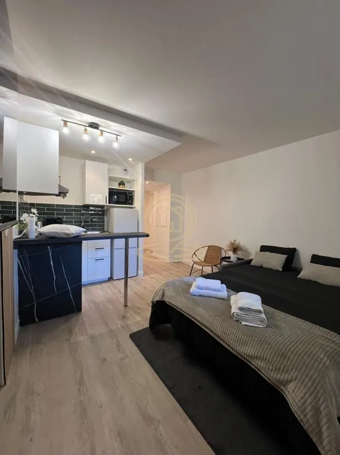 Rent, two bedroom apartment, 50m², Palilula Sve Podlokacije, Beograd