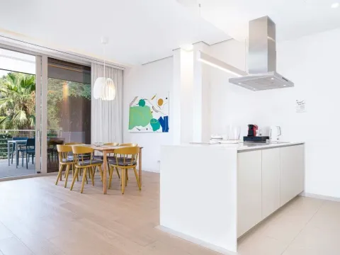 Sale, two bedroom apartment, 146m², Budva, Crna Gora - image 33