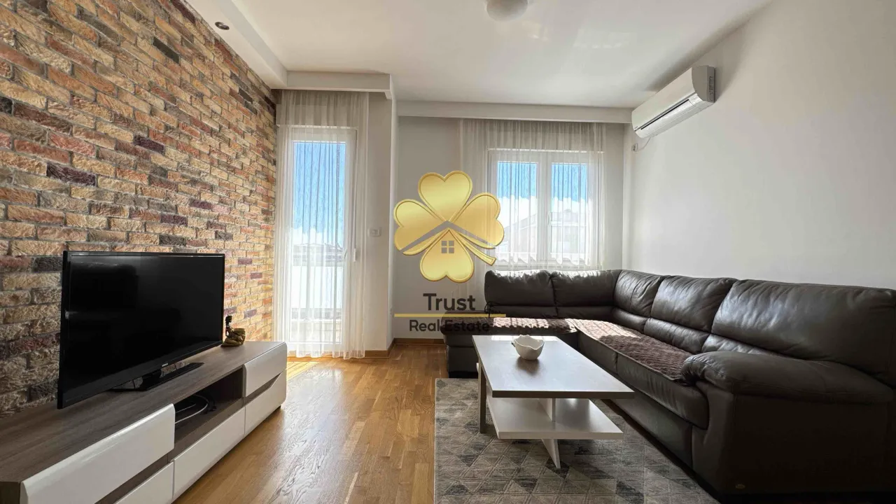 Izdavanje, jednosoban stan, 45m², City Kvart, Podgorica