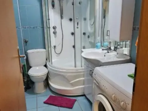 Rent, one bedroom apartment, 33m², Budva, Crna Gora - image 4