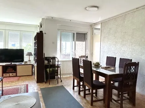 Prodaja, dvosoban stan, 75m², Novi Beograd Blok 63, Novi Beograd Sve Podlokacije - image 2
