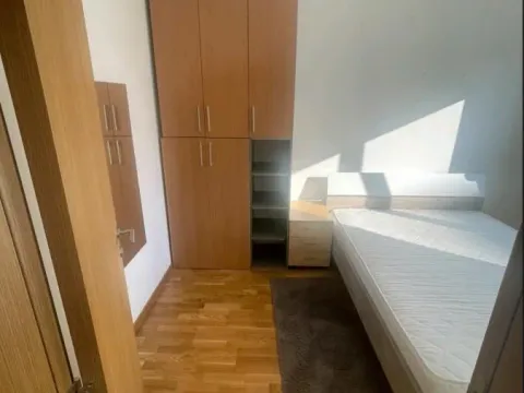 Rent, one bedroom apartment, 45m², Novo naselje, Novi Sad - image 13
