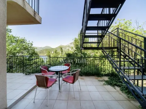 Prodaja, kuća, 199m², Lepetani, Tivat - image 23