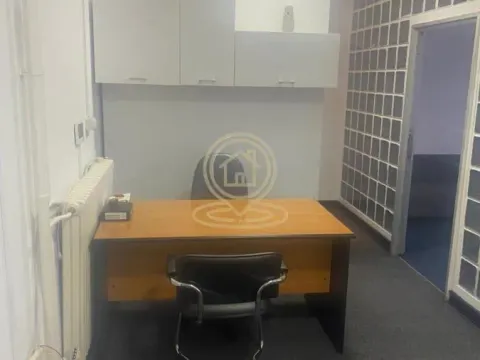 Rent, office space, 100m², Vračar Sve Podlokacije, Beograd - image 7