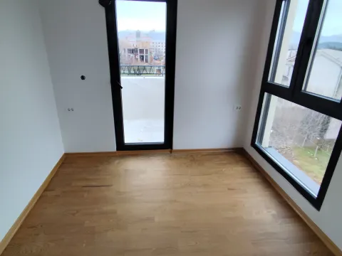 Izdavanje, dvosoban stan, 54m², City Kvart, Podgorica - image 6