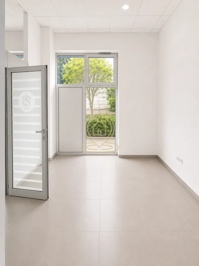 Rent, office space, 65m², Centar, Vrnjačka Banja