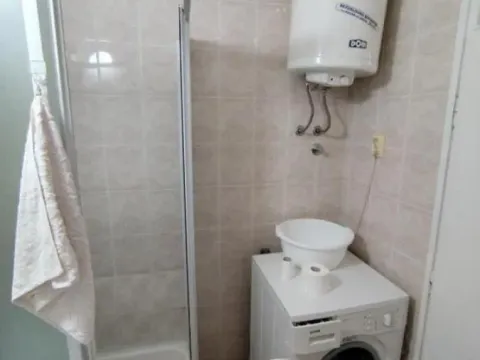 Rent, two bedroom apartment, 56m², Čukarica, Beograd - image 10