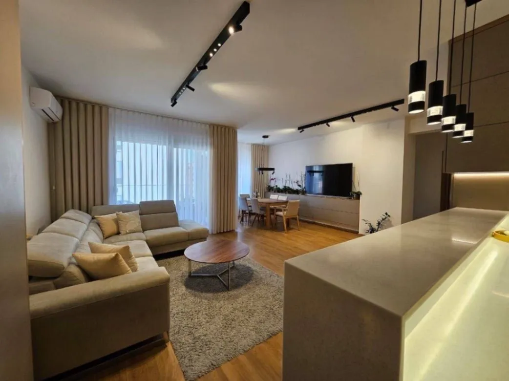 Sale, three bedroom apartment, 103m², Centar, Budva