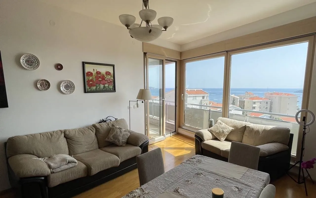Sale, three bedroom apartment, 98m², Bečići, Budva