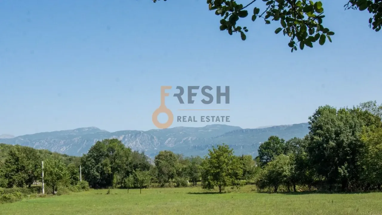 Prodaja, plac, 2100m², Danilovgrad, Crna Gora