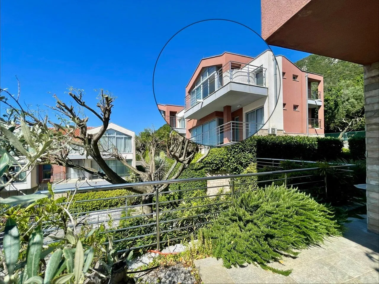 Prodaja, trosoban stan, 72m², Đenovići, Herceg Novi