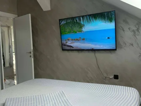 Rent, two bedroom apartment, 74m², Popovići, Bar - image 12