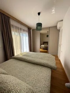 Izdavanje, jednosoban stan, 60m², Obala Đuraševića, Tivat - image 3