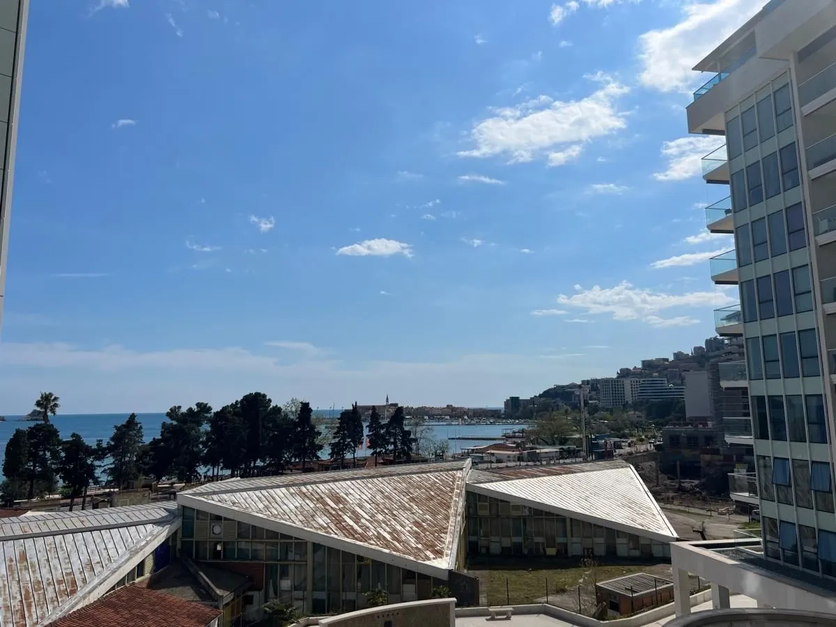 Rent, one bedroom apartment, 63m², Budva, Crna Gora