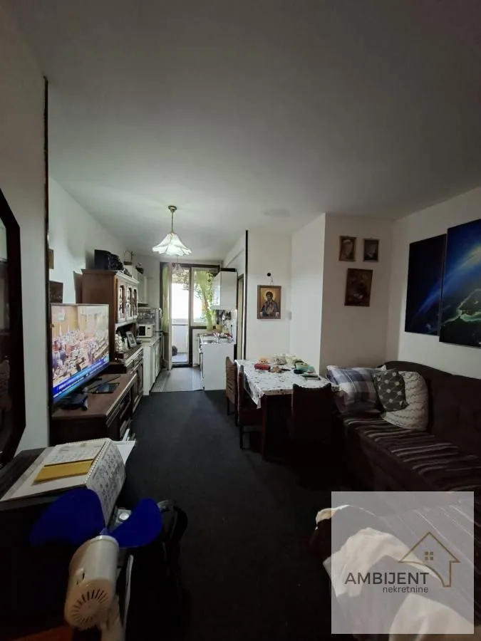 Prodaja, dvosoban stan, 61m², Zemun Sve Podlokacije, Beograd