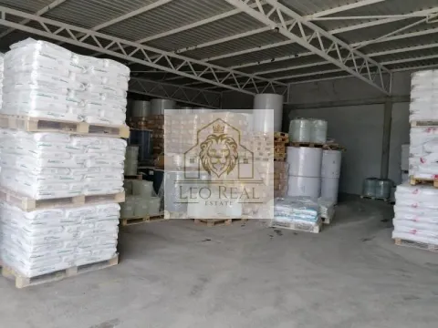 Izdavanje, poslovni prostor, 500m², Zemun Ugrinovci, Zemun Sve Podlokacije - image 8