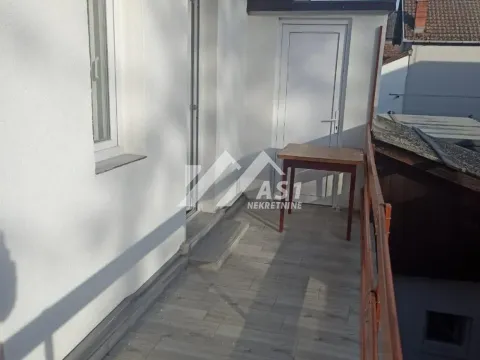 Izdavanje, trosoban stan, 70m², Salajka, Novi Sad Sve Podlokacije - image 7