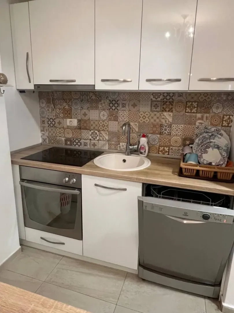 Rent, two bedroom apartment, 67m², Bečići, Budva