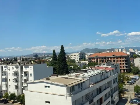 Rent, three bedroom apartment, 90m², Preko Morače, Podgorica - image 15