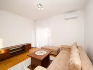 Izdavanje, dvosoban stan, 65m², Stari Aerodrom, Podgorica - image 1