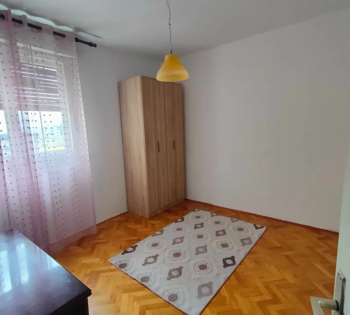 Izdavanje, stan, 58m², Podgorica, Crna Gora