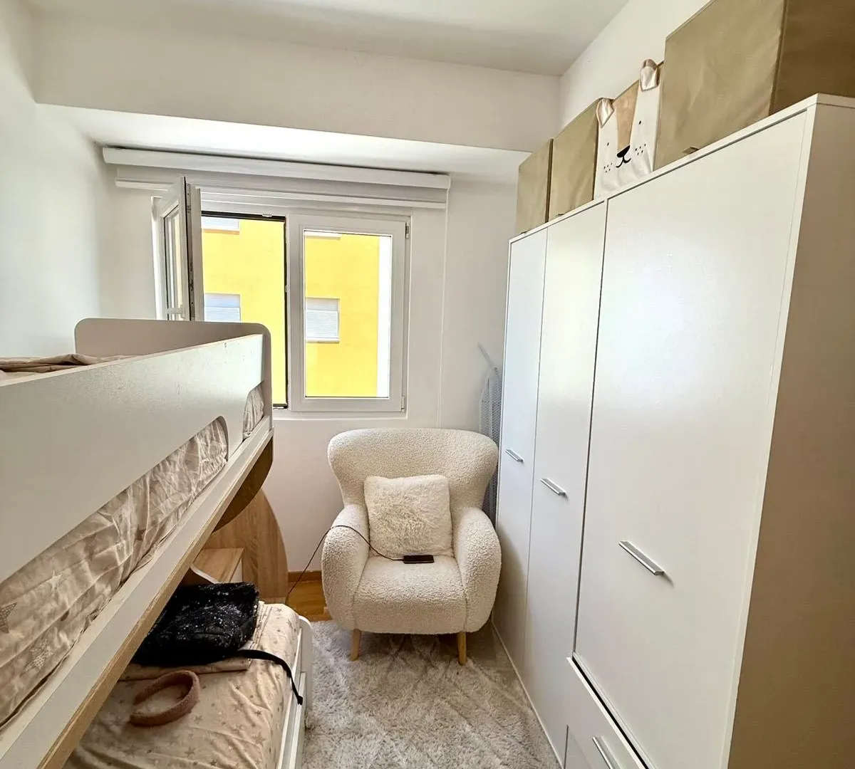 Izdavanje, dvosoban stan, 64m², Pobrežje, Podgorica
