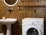 Izdavanje, trosoban stan, 110m², Zagrađe, Bar - image 9