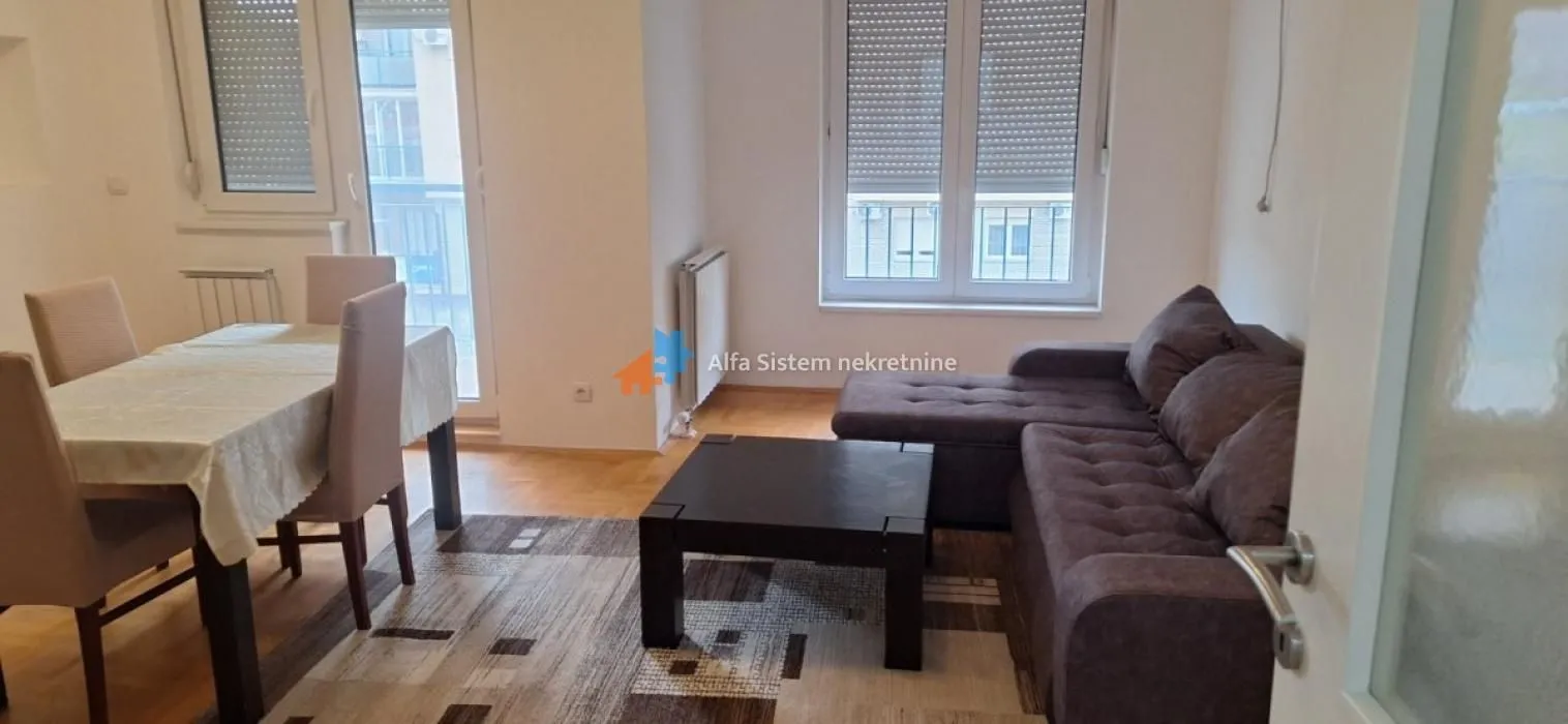 Rent, three bedroom apartment, 83m², Voždovac Sve Podlokacije, Beograd