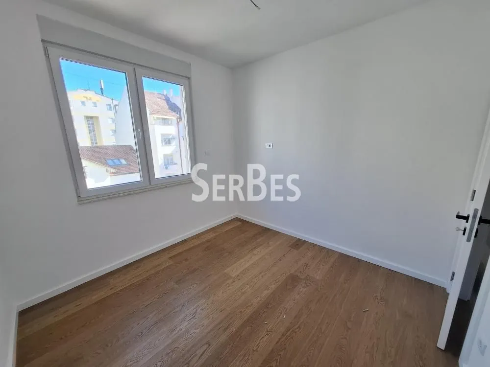 Sale, four bedroom apartment, 104m², Bulevar Oslobodjenja, Novi Sad Sve Podlokacije