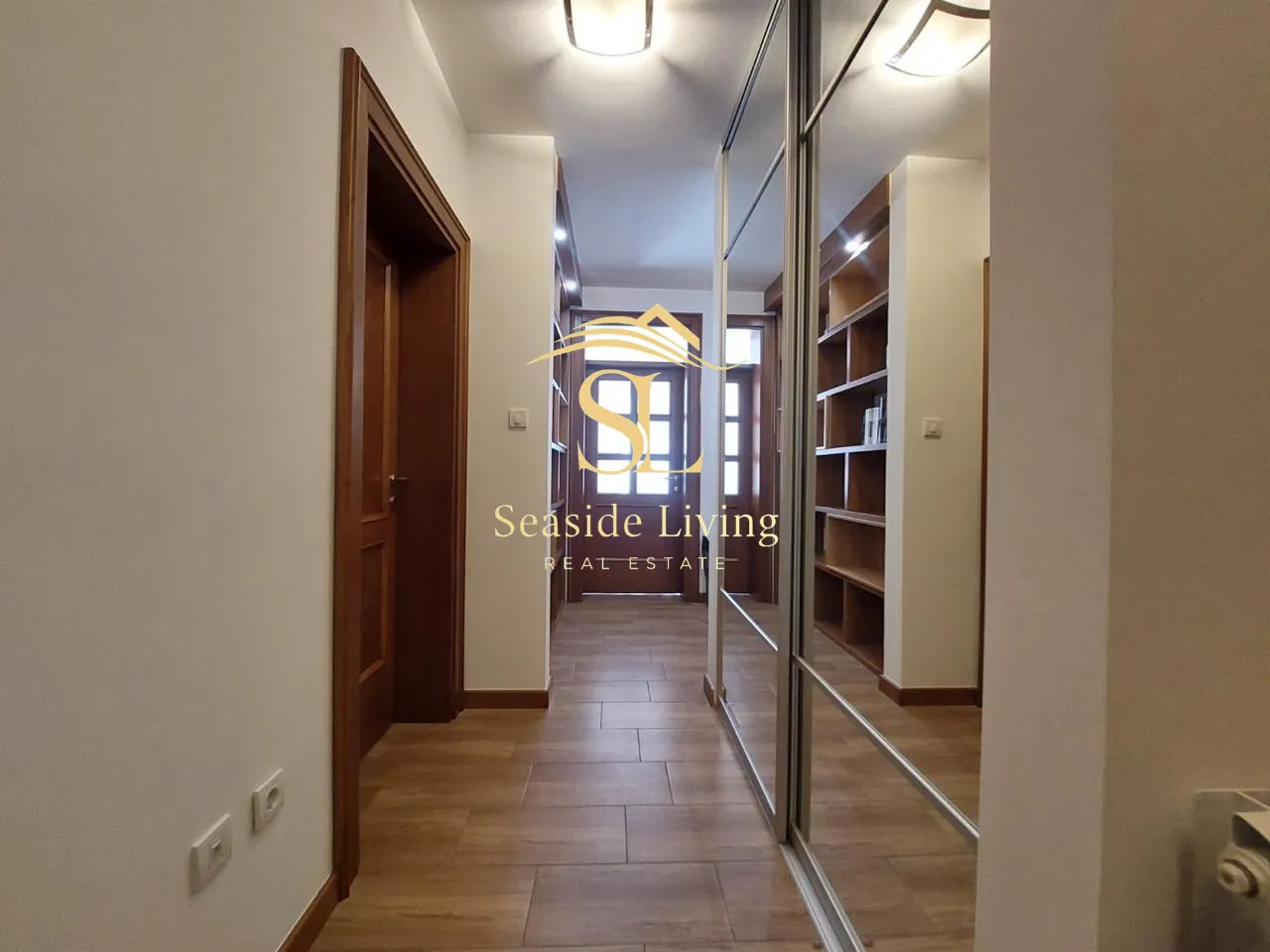 Rent, three bedroom apartment, 130m², Dobrota, Kotor