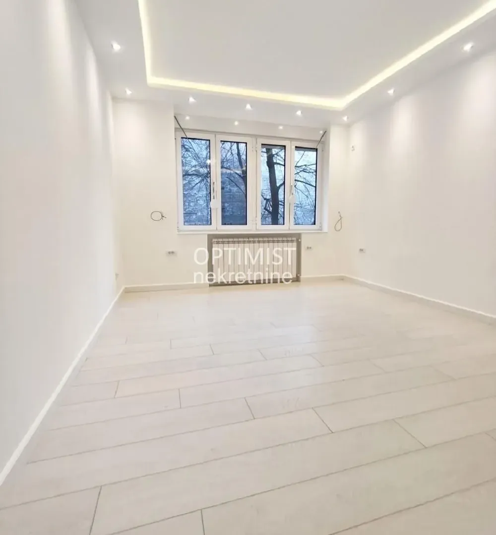 Prodaja, dvosoban stan, 55m², Stari Grad, Beograd