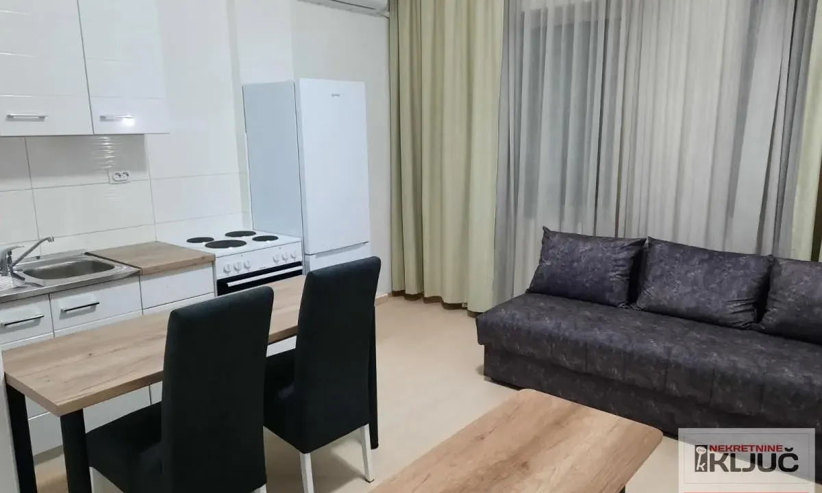 Izdavanje, garsonjera, 21m², Novo naselje, Novi Sad