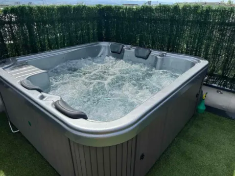 Prodaja, trosoban stan, 75m², Novi Sad, Srbija - image 4