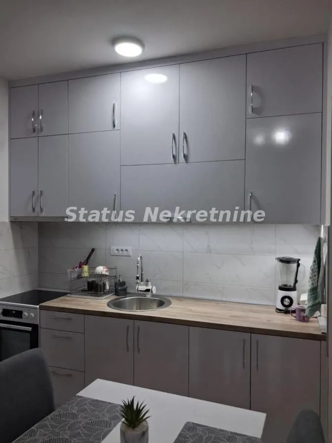 Izdavanje, jednosoban stan, 40m², Adice, Novi Sad Sve Podlokacije