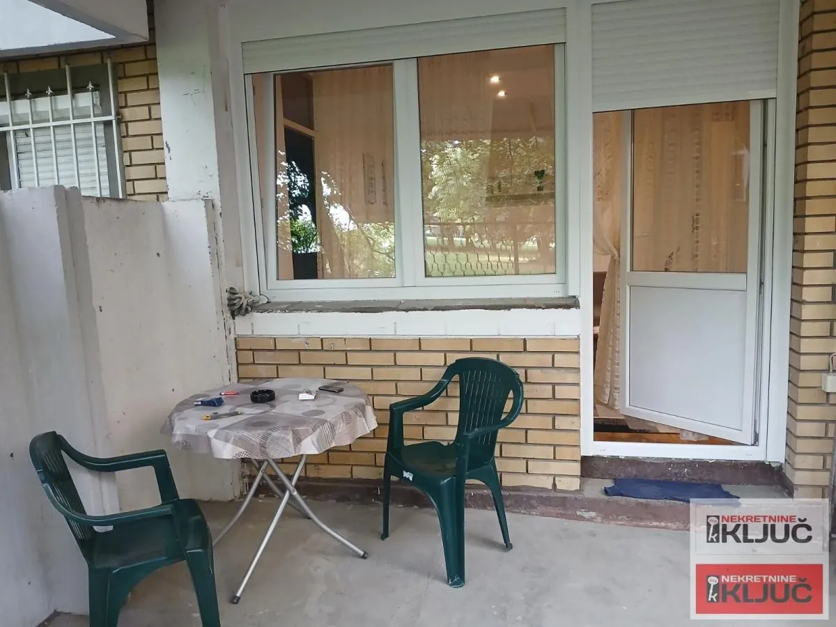 Prodaja, jednosoban stan, 41m², Novo naselje, Novi Sad