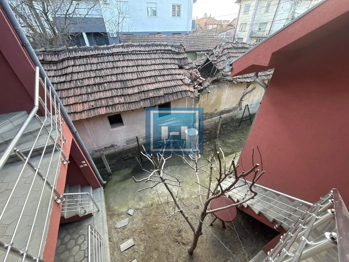 Sale, house, 350m², Centar, Jagodina