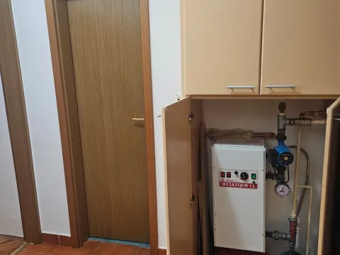 Izdavanje, dvosoban stan, 62m², City Kej, Podgorica - image 2