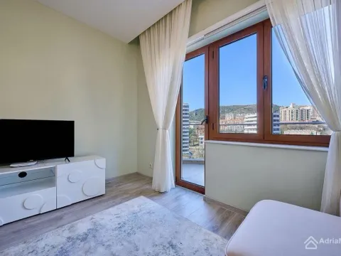 Sale, one bedroom apartment, 52m², Bečići, Budva - image 6