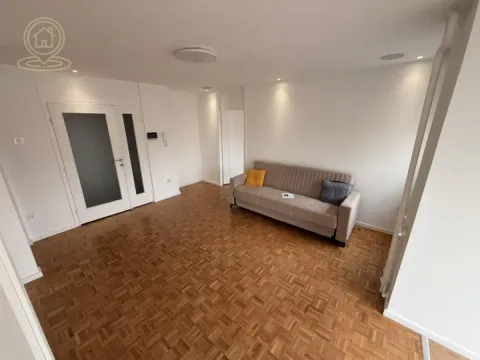 Prodaja, četvorosoban stan, 75m², Socijalno, Novi Sad Sve Podlokacije - image 3