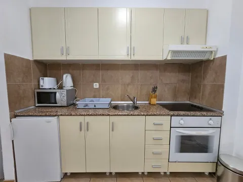 Sale, two bedroom apartment, 90m², Bečići, Budva - image 15