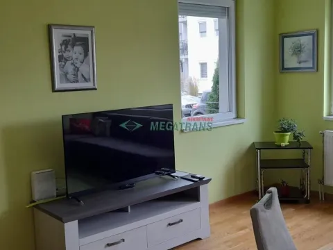 Izdavanje, trosoban stan, 65m², Adice, Novi Sad Sve Podlokacije