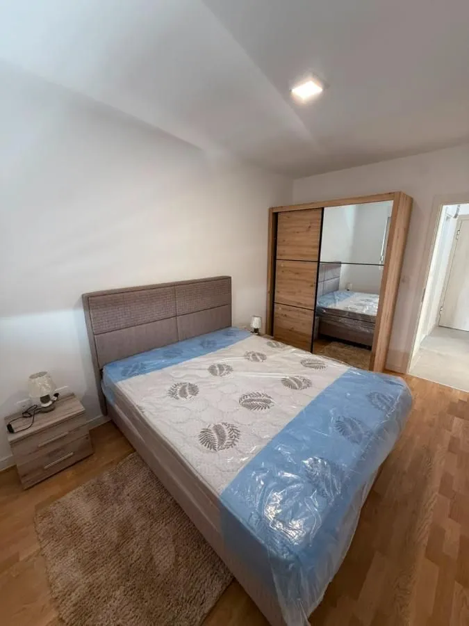 Rent, one bedroom apartment, 45m², Stari Aerodrom, Podgorica