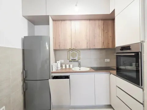 Prodaja, jednosoban stan, 44m², Pobrežje, Podgorica - image 11