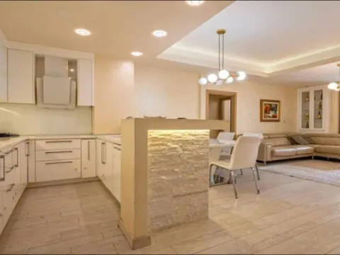 Sale, two bedroom apartment, 80m², Rozino, Budva - image 4