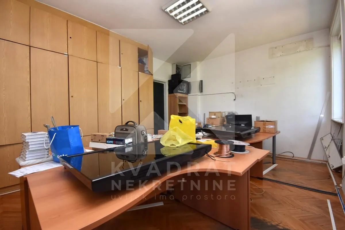 Rent, office space, 130m², Preko Morače, Podgorica