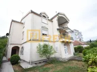 Prodaja, kuća, 600m², Zagorič, Podgorica - image 1