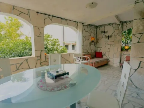 Prodaja, kuća, 263m², Prčanj, Kotor - image 7