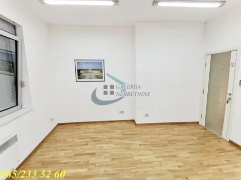 Prodaja, dvosoban stan, 50m², Stari Grad, Beograd - image 19