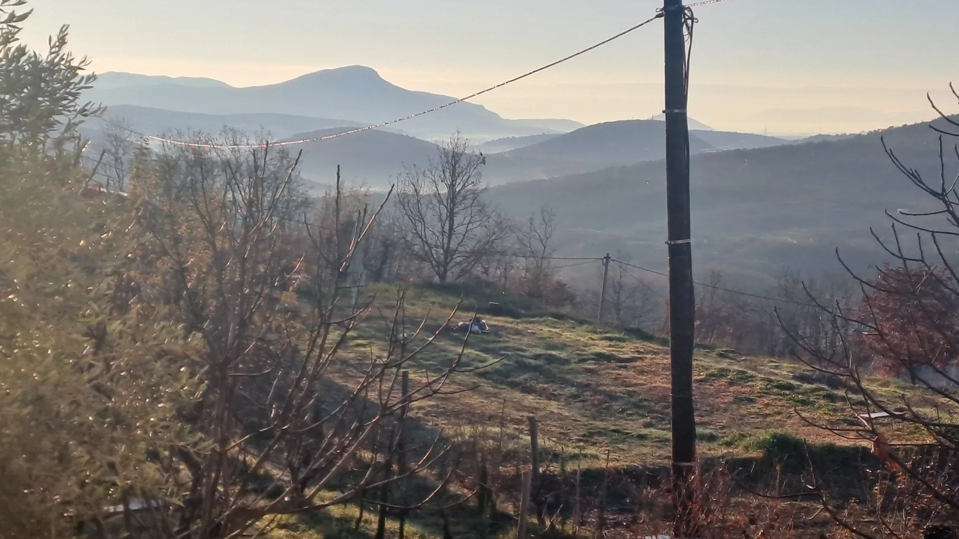 Prodaja, kuća, 285m², Piperi, Podgorica